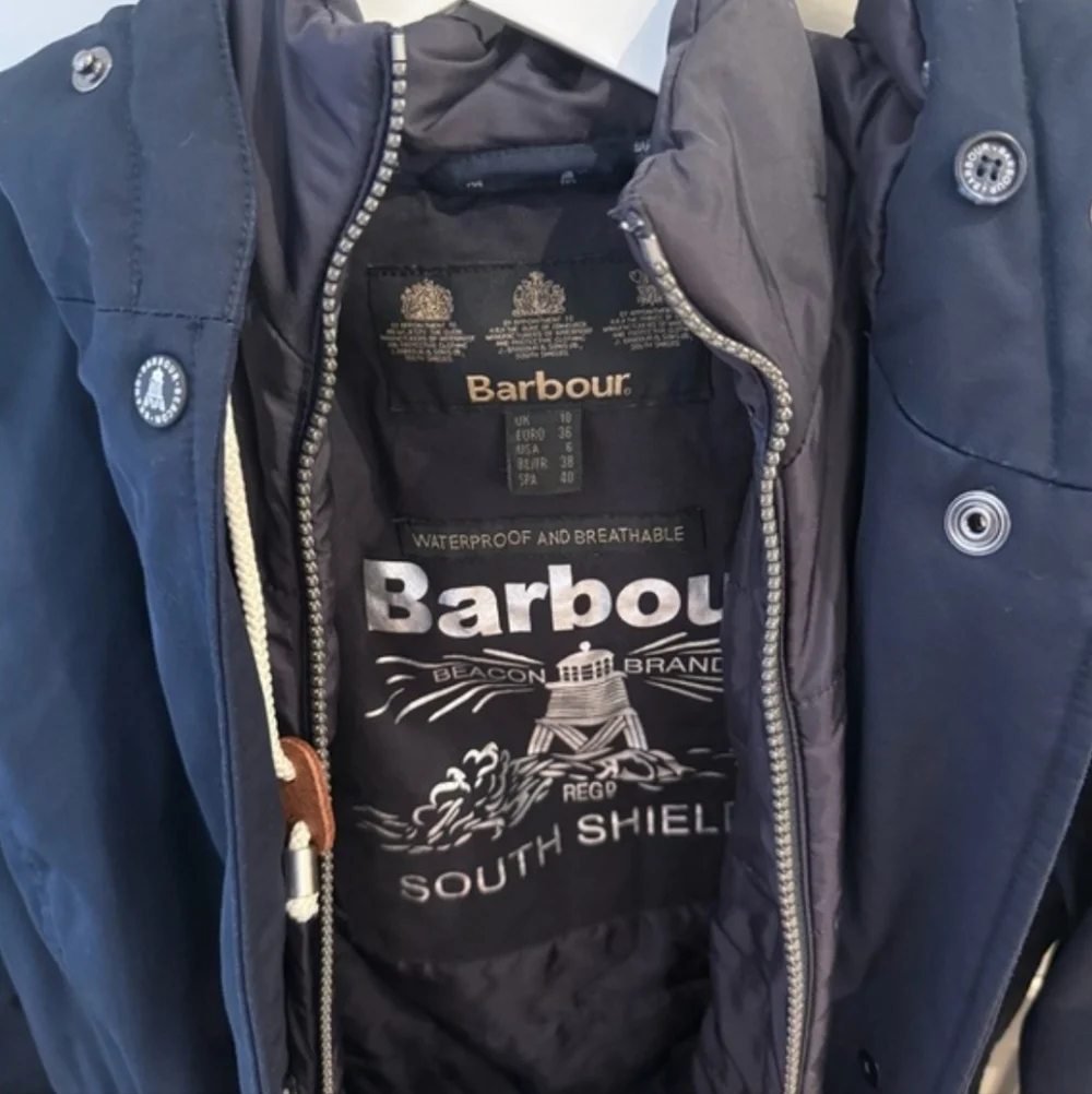 BARBOUR Insulated Rain Coat - size 6 - Picture 5 of 6